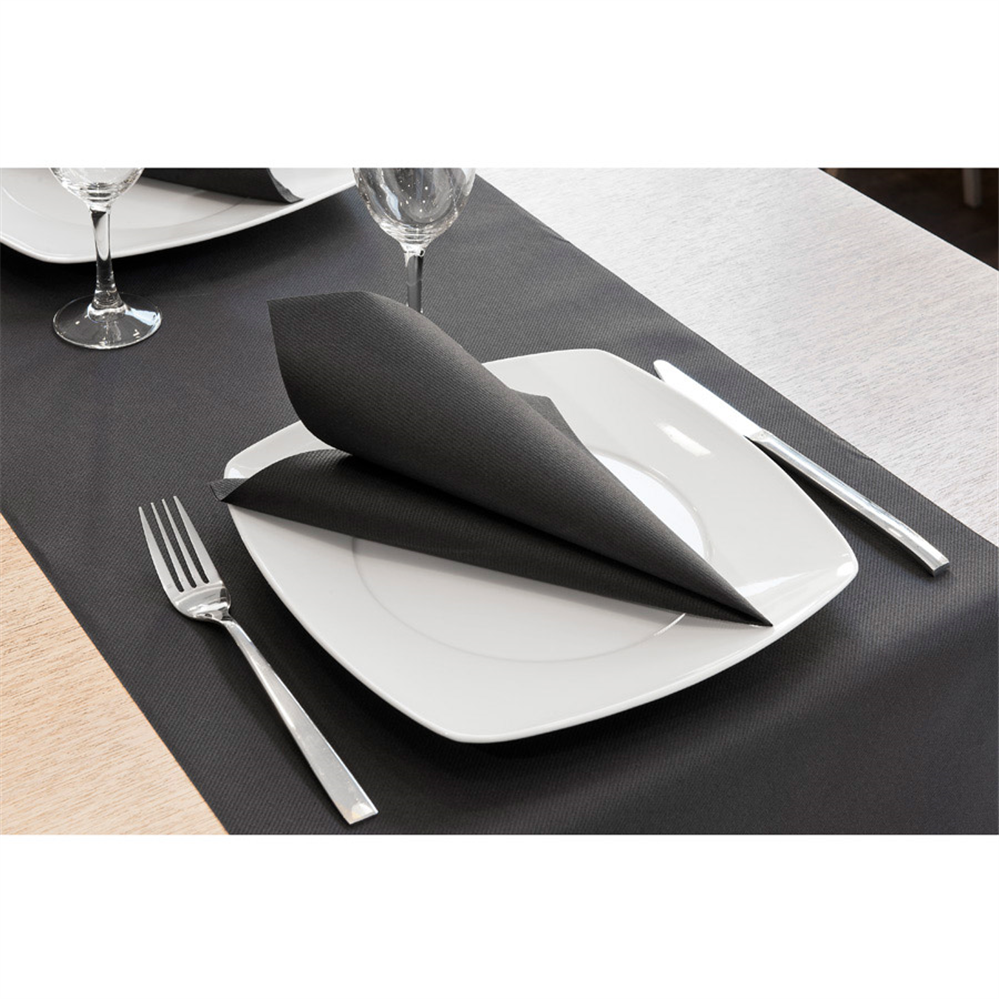 118.53-"TU E IO" PRE. 120CM (20 SER.) 55 G/M2 0,40x24 M NERO AIRLAID