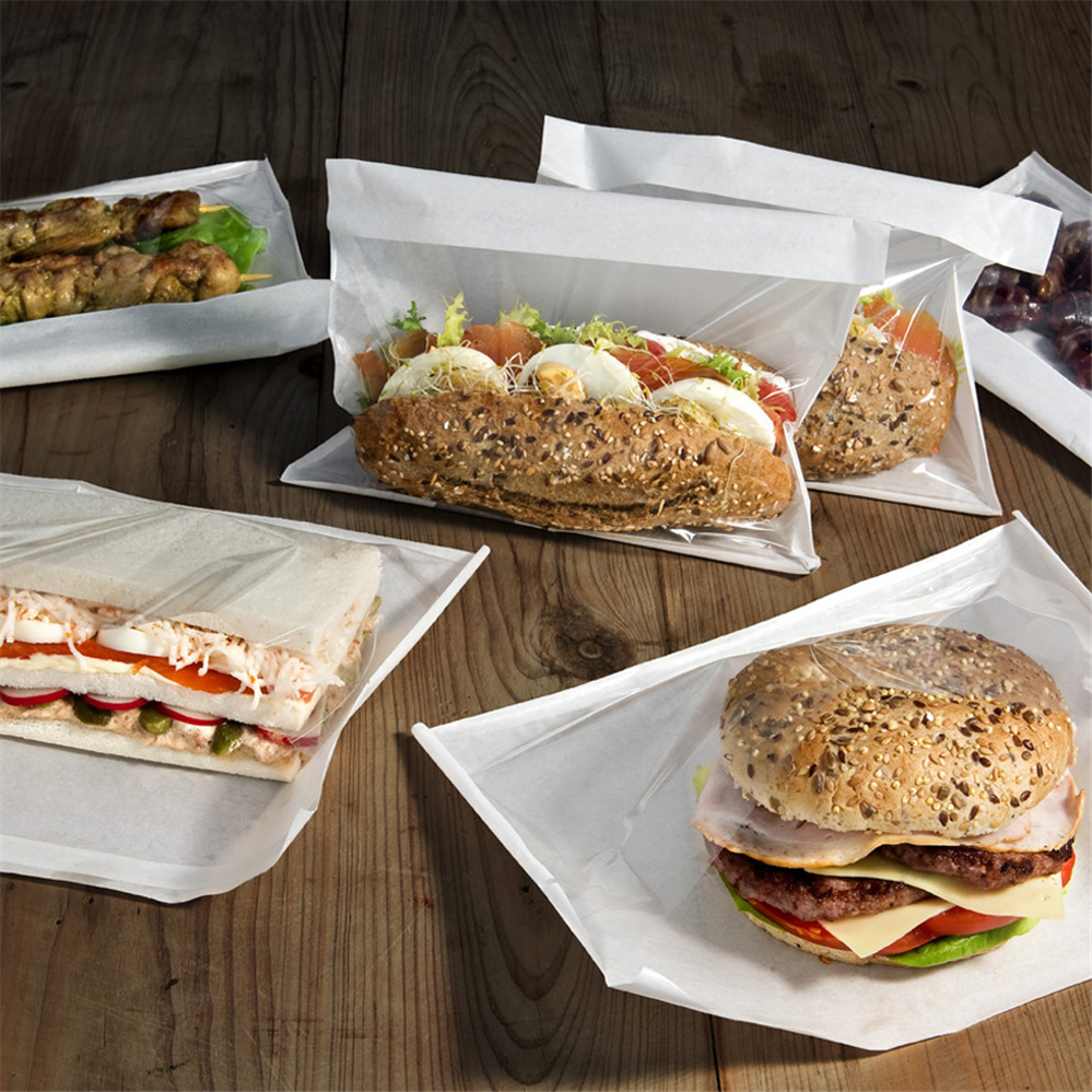 173.06-BUSTE CON FINESTRA AUTOADESIVE DELI PACK 30 G/M2 + 13 PP 28x22/20 CM BIANCO KRAFT (500 u.)