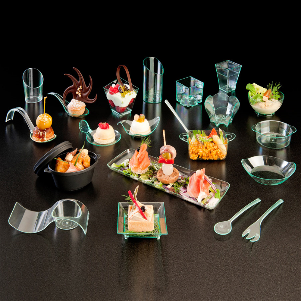 146.79-CONTENITORI APERITIVO MINI PENTOLA  65 ML 9,1x5,8x4,5 CM NERO PP (6 u.)